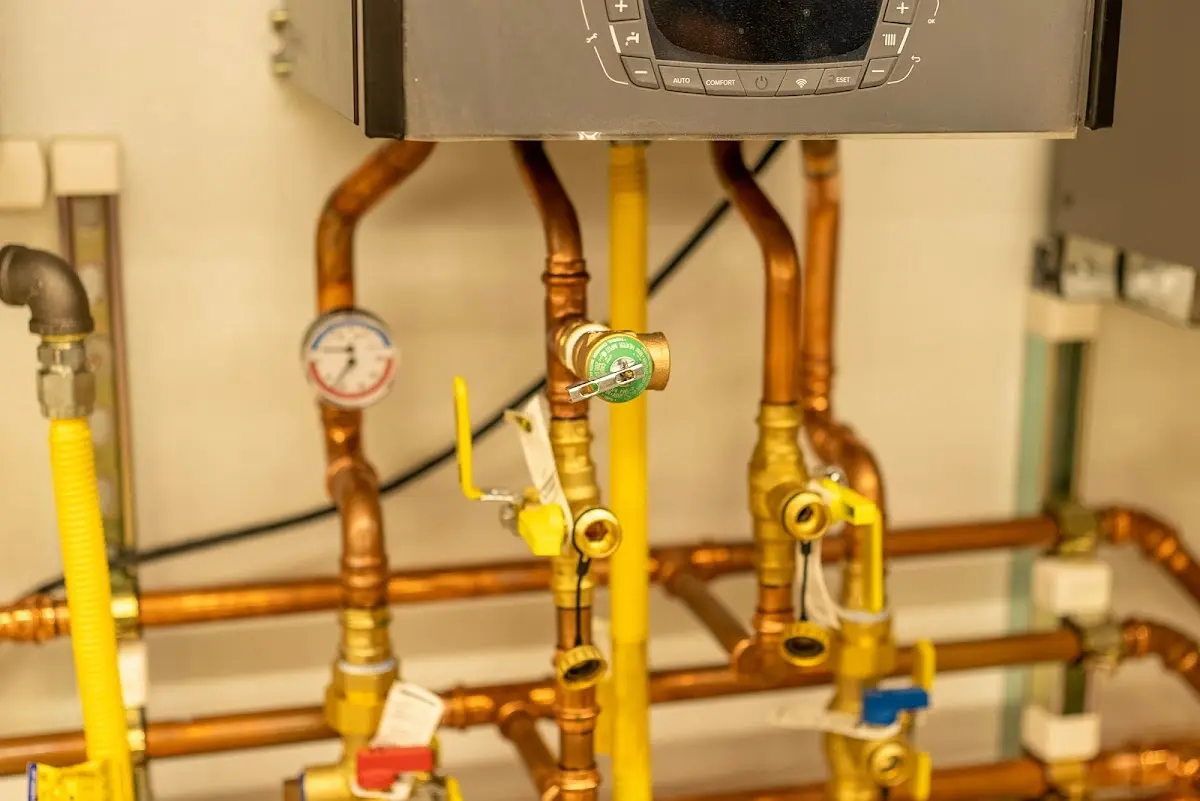 Licensed technician providing Emergency Plumbing for a homeowner in Glen Rose